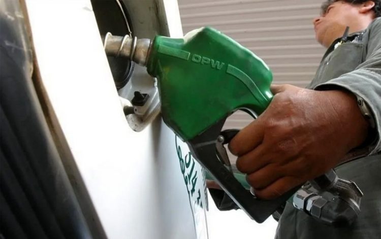 Montos de estímulos fiscales aplicables a la enajenación de gasolinas en la región fronteriza del 26 de septiembre al 2 de octubre de 2020